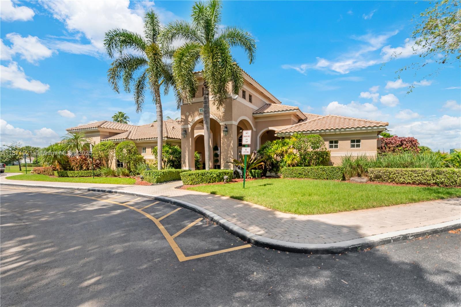 SILVER SHORES (PARCELS A - Residential