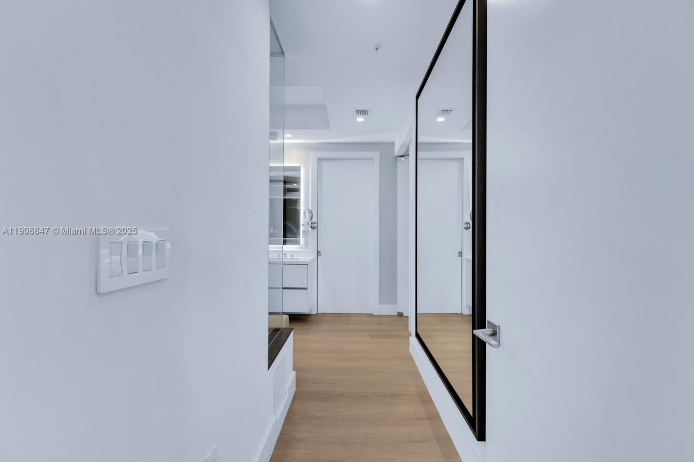 RIVA CONDOMINIUM - Residential