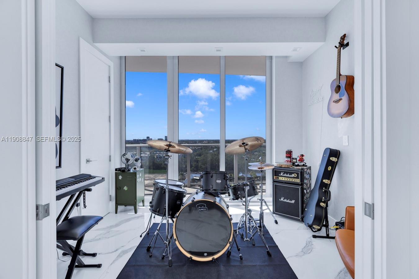 RIVA CONDOMINIUM - Residential