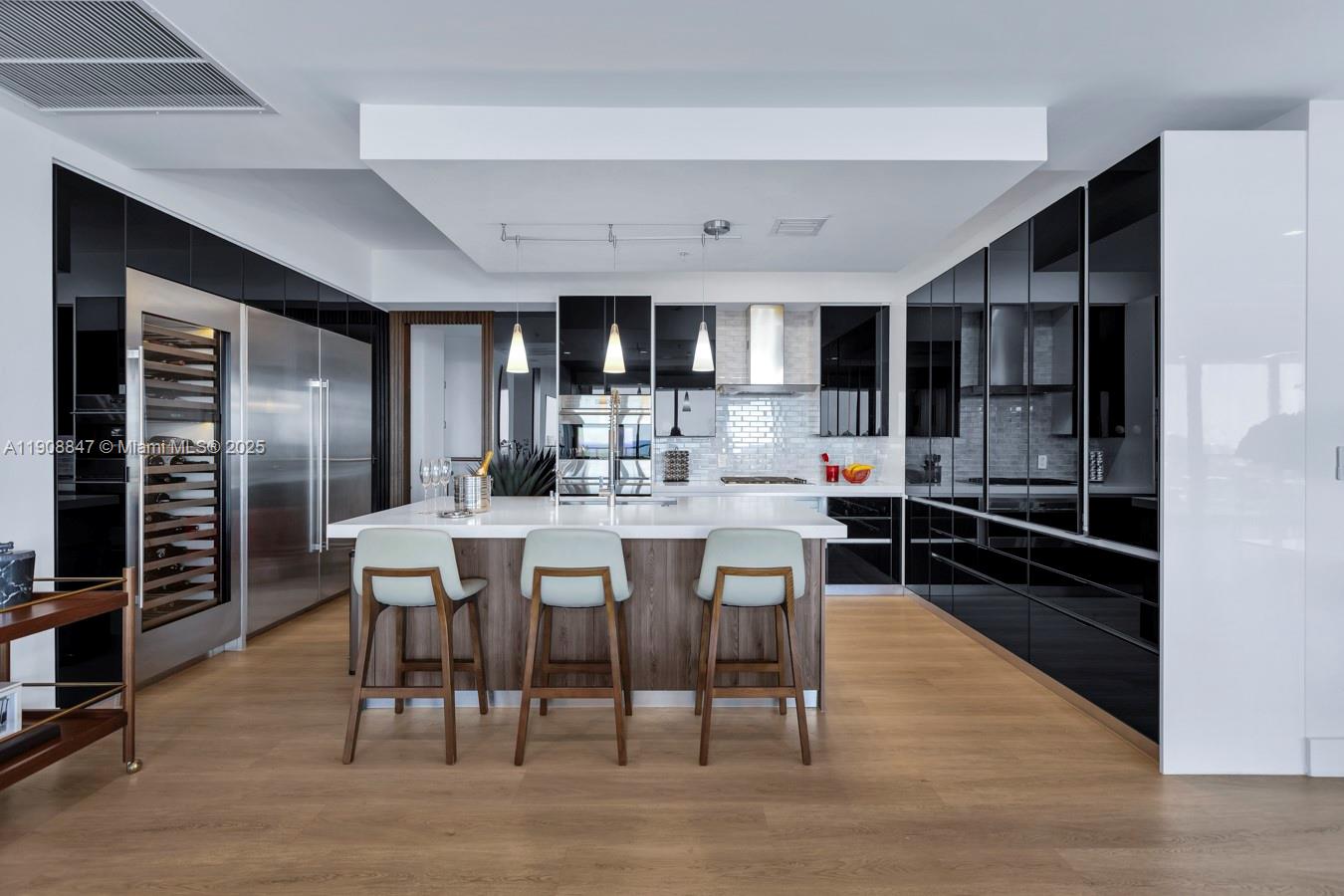 RIVA CONDOMINIUM - Residential