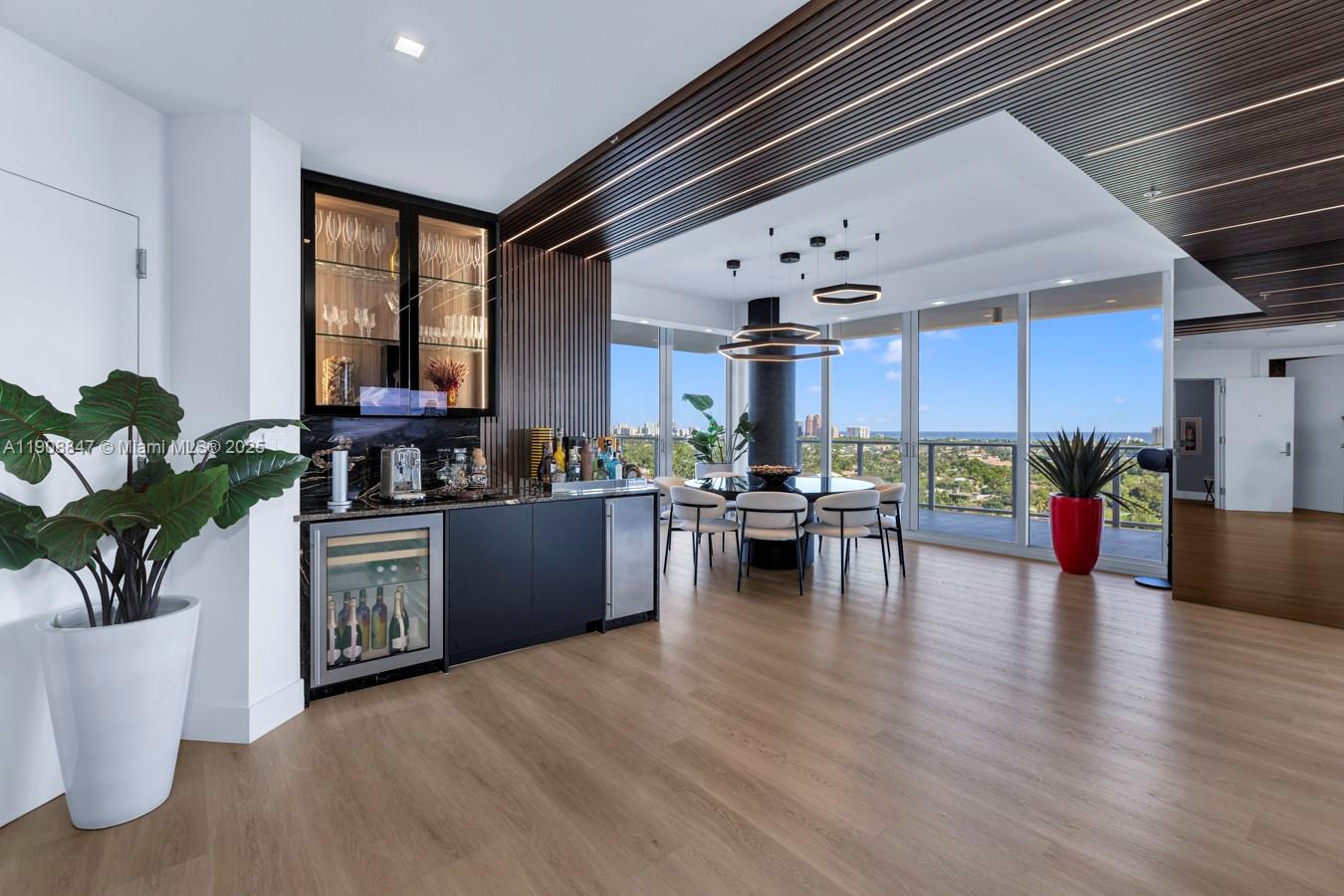 RIVA CONDOMINIUM - Residential