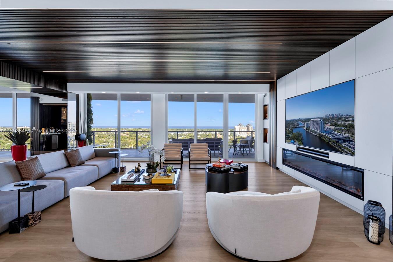 RIVA CONDOMINIUM - Residential