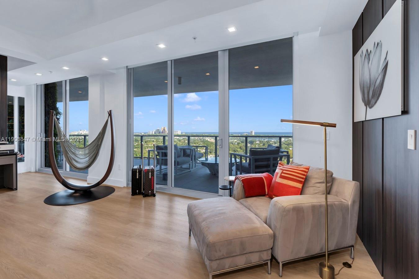 RIVA CONDOMINIUM - Residential