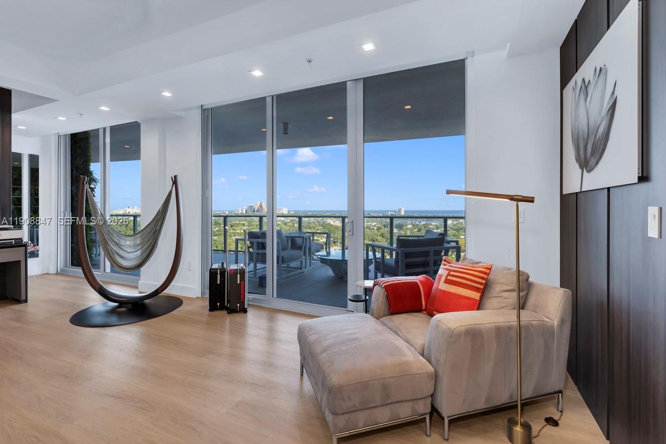 RIVA CONDOMINIUM - Residential