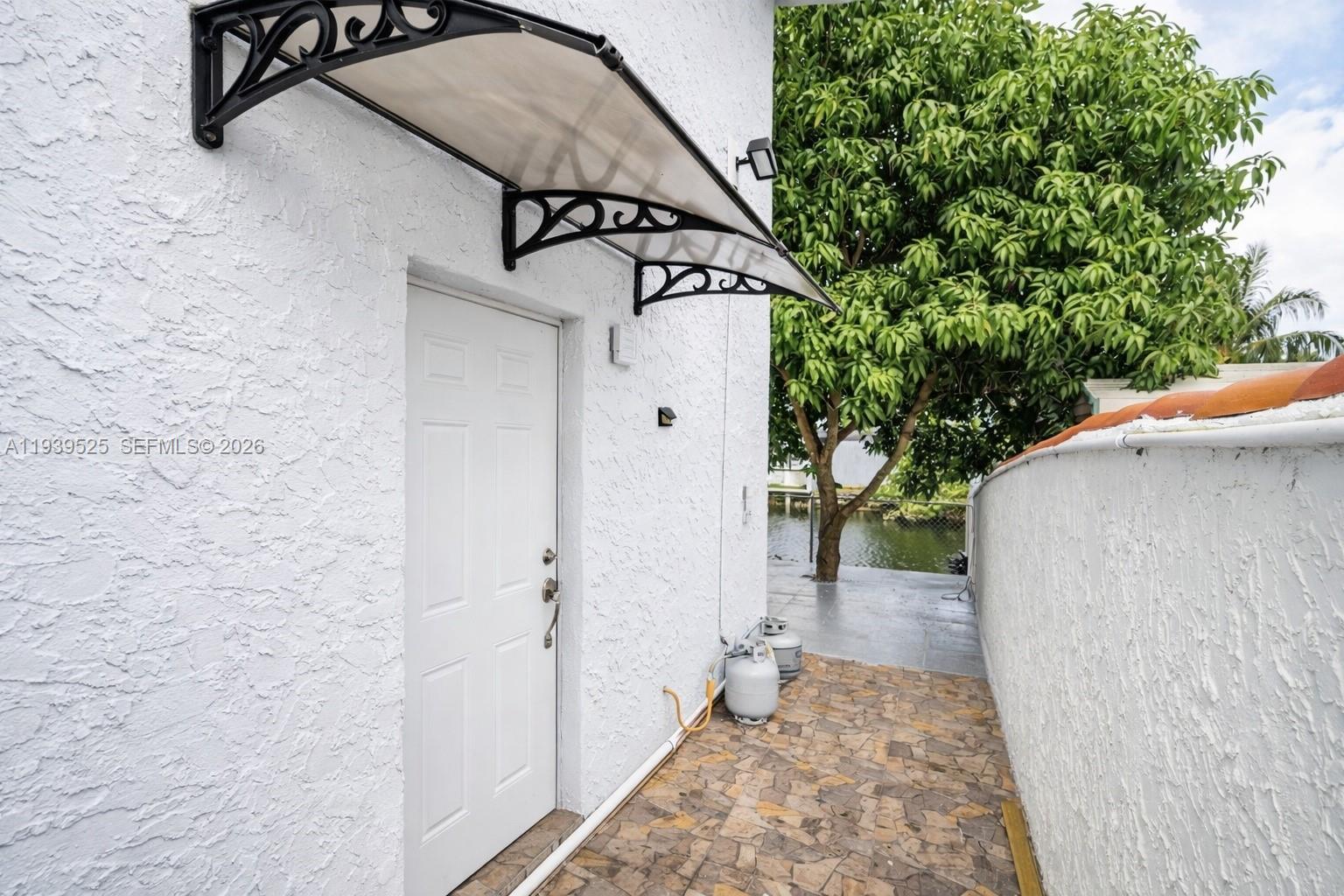 WESTWOOD LAKE 3RD ADDN - Residential