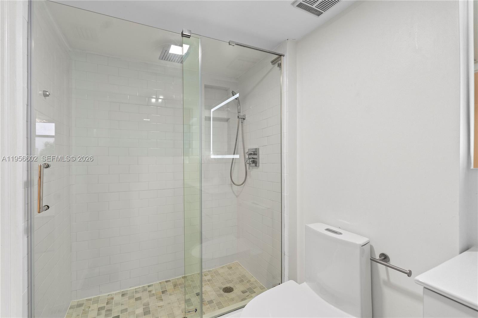 SOUTHVIEW AT AVENTURA CON - Residential