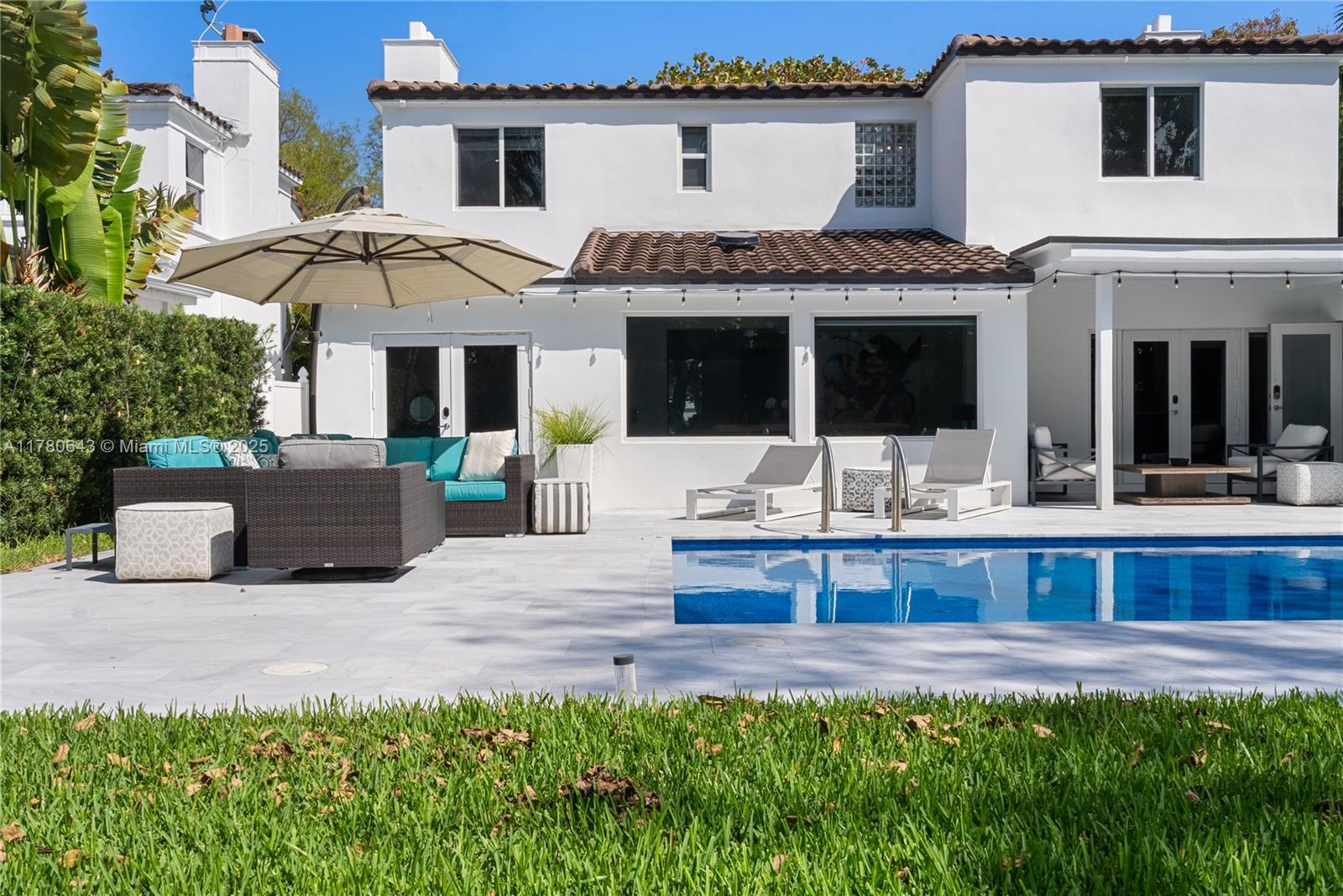 LA GORCE GOLF SUB PB 14-43 - Residential