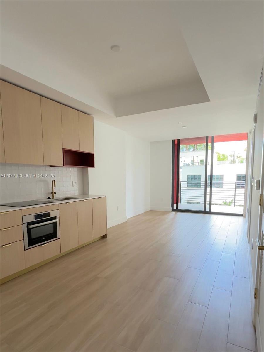 90 NE 32nd St 510