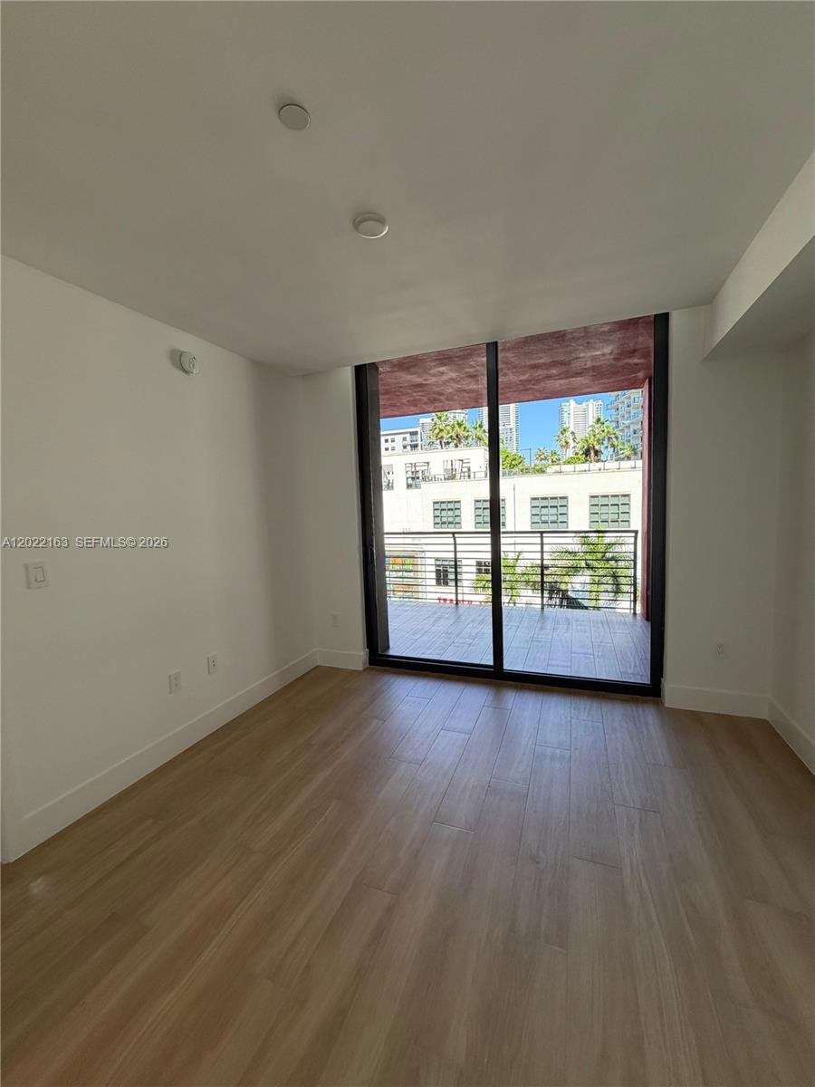 90 NE 32nd St 510