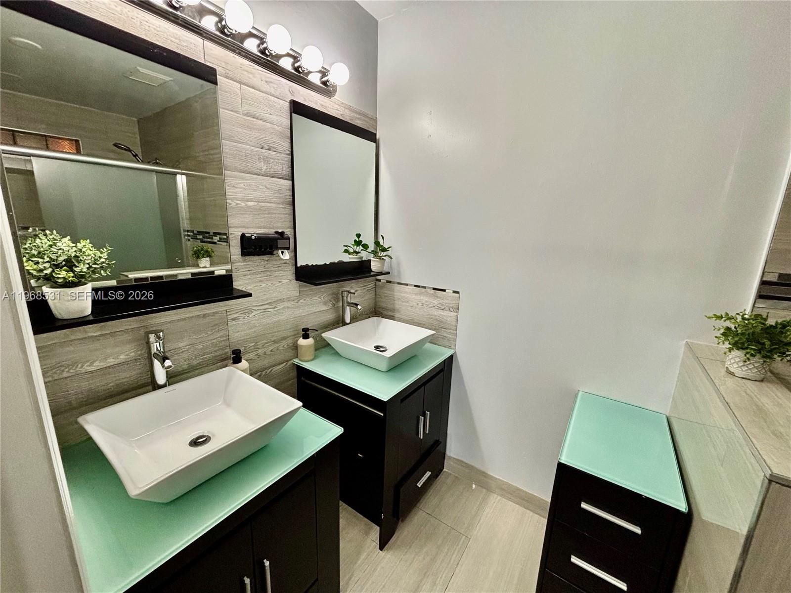 WEITZER SERENA LAKES WEST - Residential