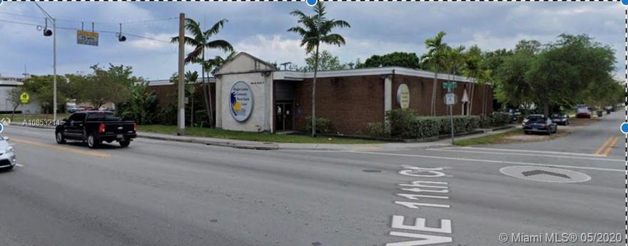 This is one of the largest sites available in North Miami. Build Multi Family or a big retail box
Lots of folios included  an entire block, double corner, 260 feet frontage , 52,000 sf of.land