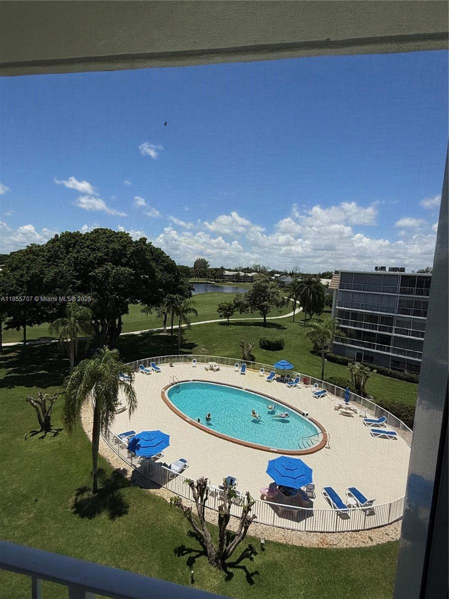 Atlantis Sherbrooke Villa - Residential Lease