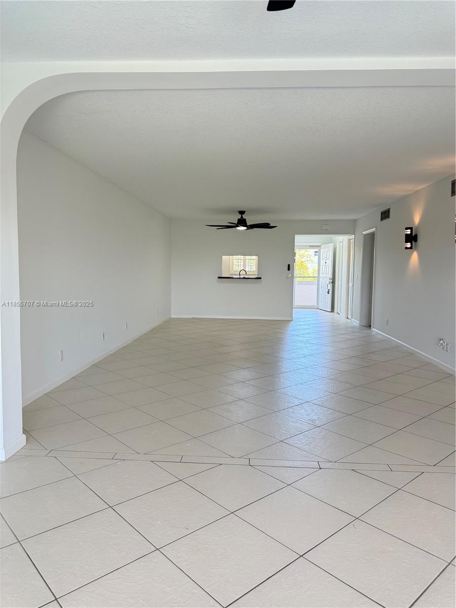 Atlantis Sherbrooke Villa - Residential Lease