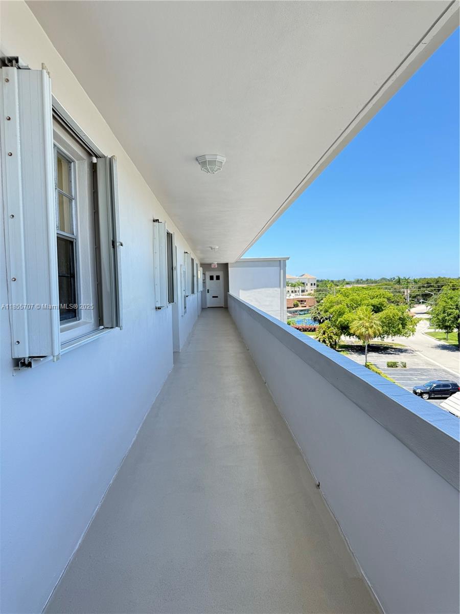 Atlantis Sherbrooke Villa - Residential Lease