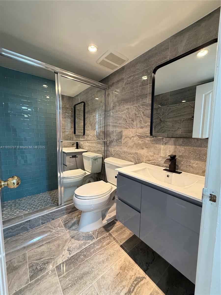 Atlantis Sherbrooke Villa - Residential Lease