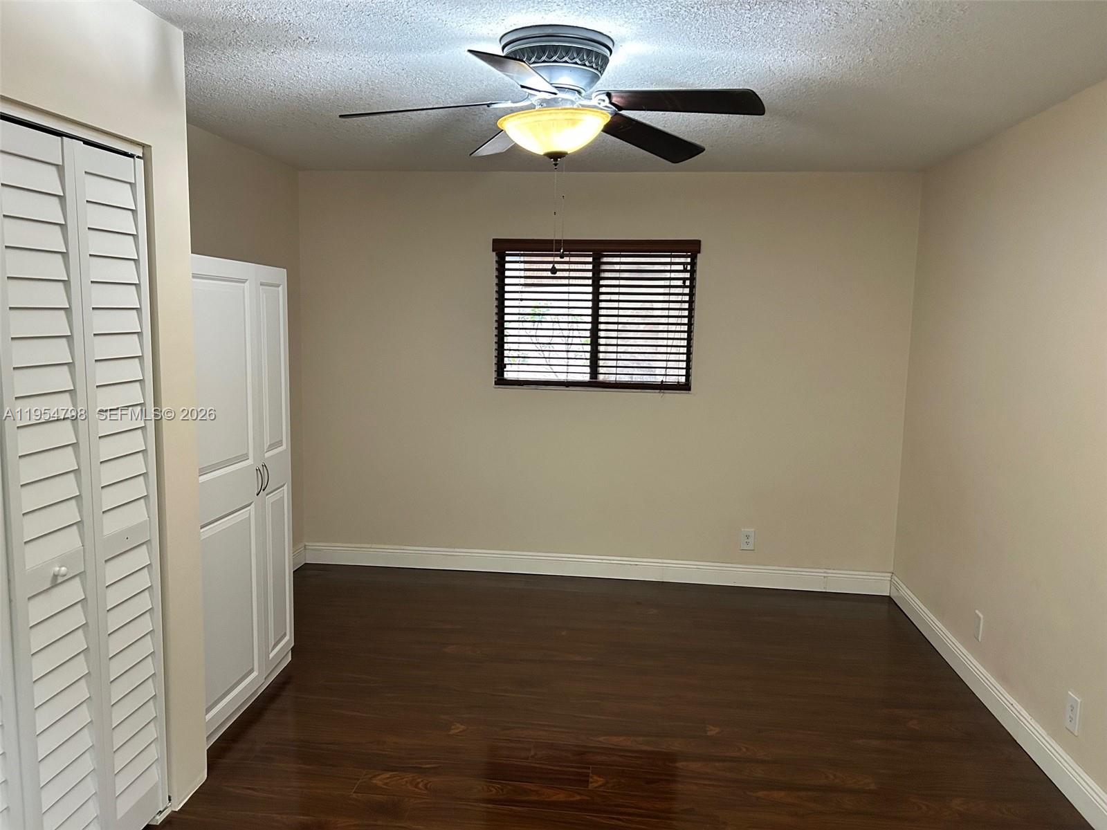 SPRINGTREE LAKES - Residential Lease