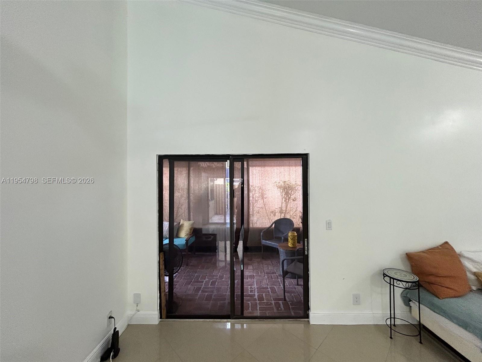 SPRINGTREE LAKES - Residential Lease