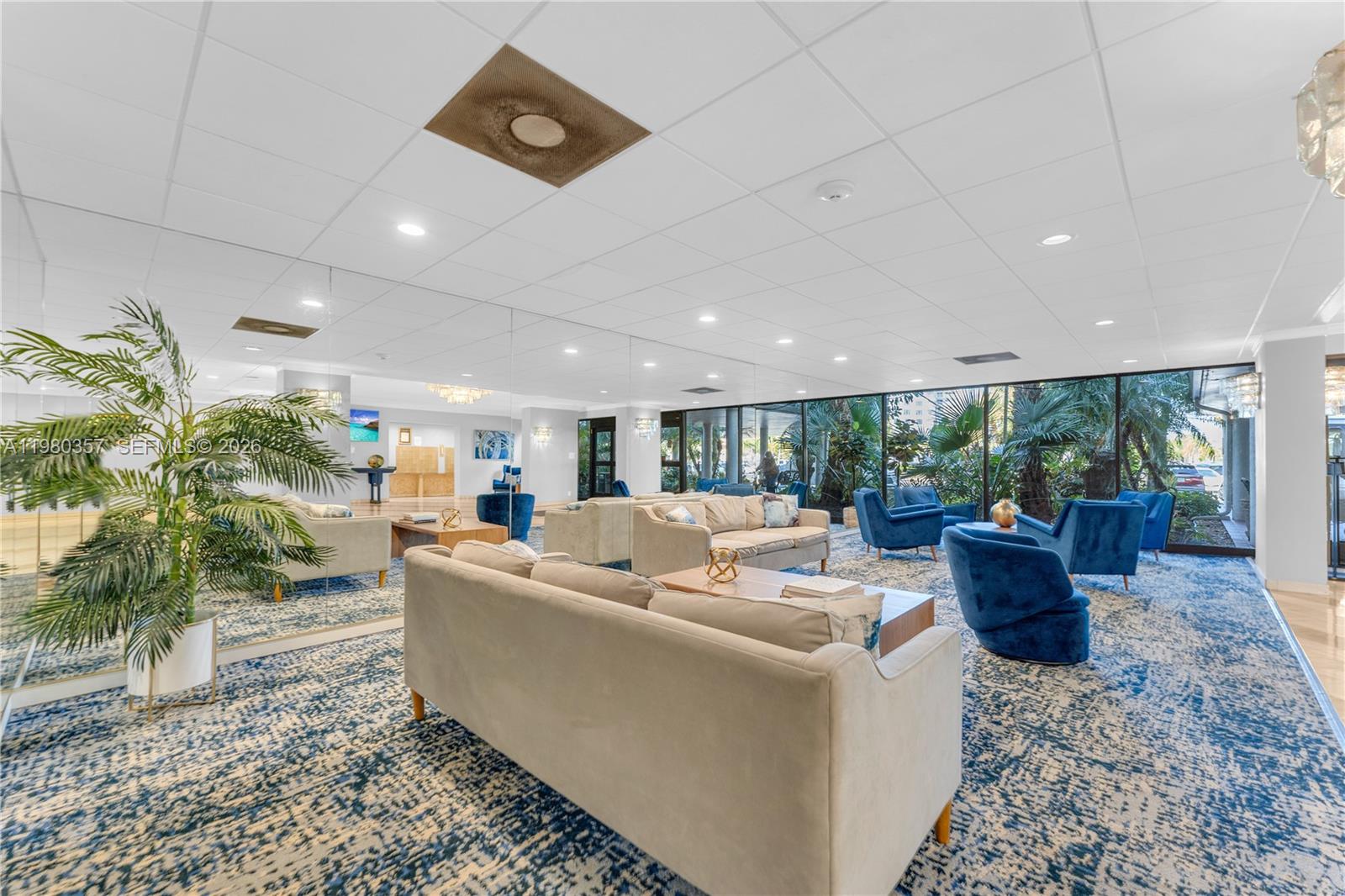 HILLCREST EAST NO 25 COND - Residential