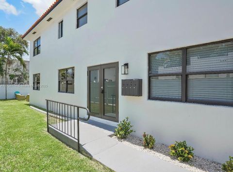 584 NW 30th St Miami FL 33127