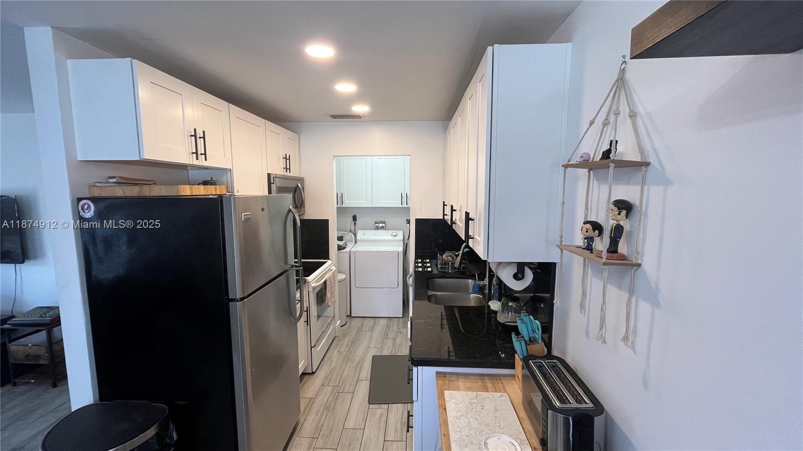 PATTERSON PARK 1ST ADD - Residential Lease