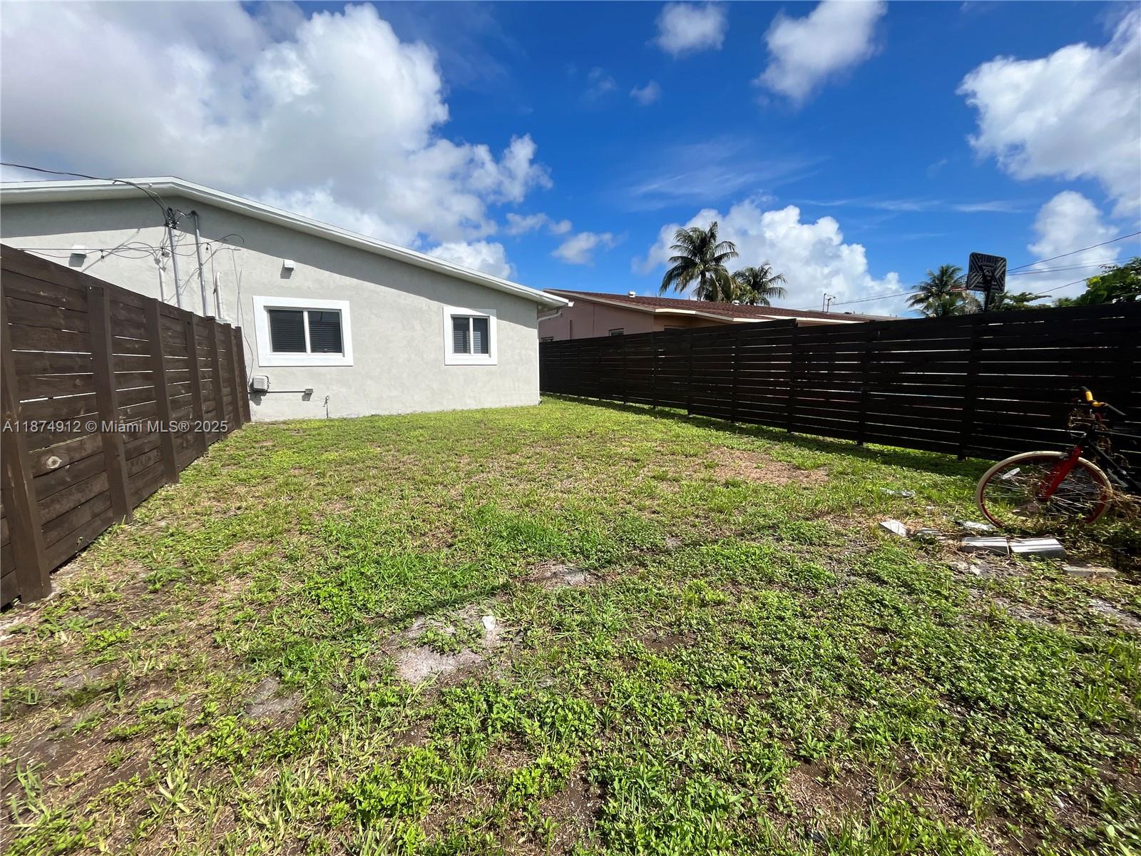 PATTERSON PARK 1ST ADD - Residential Lease