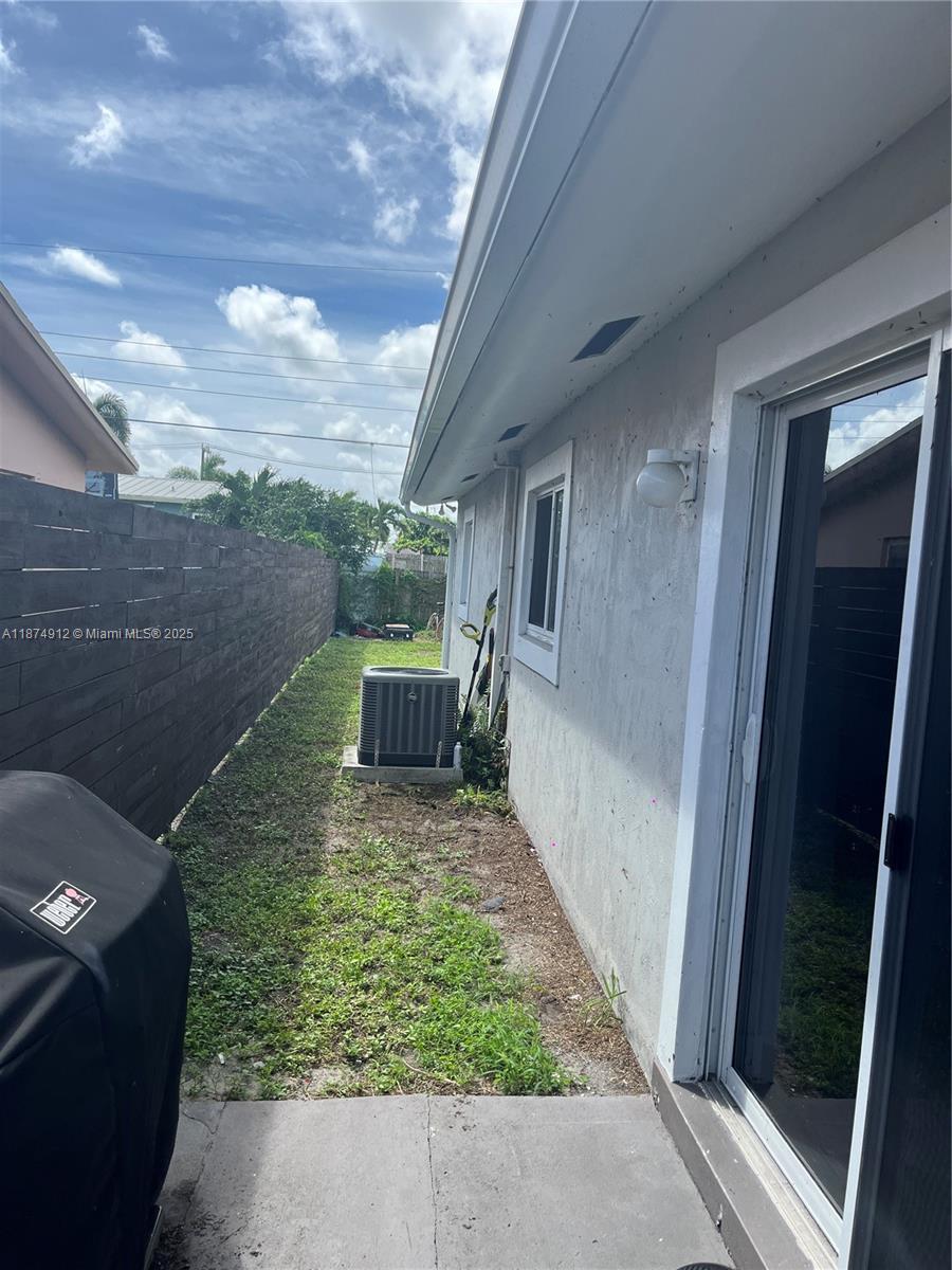 PATTERSON PARK 1ST ADD - Residential Lease
