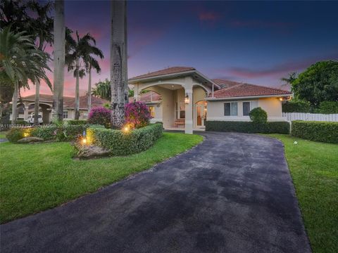 12401 SW 77th St 12401 Miami FL 33183