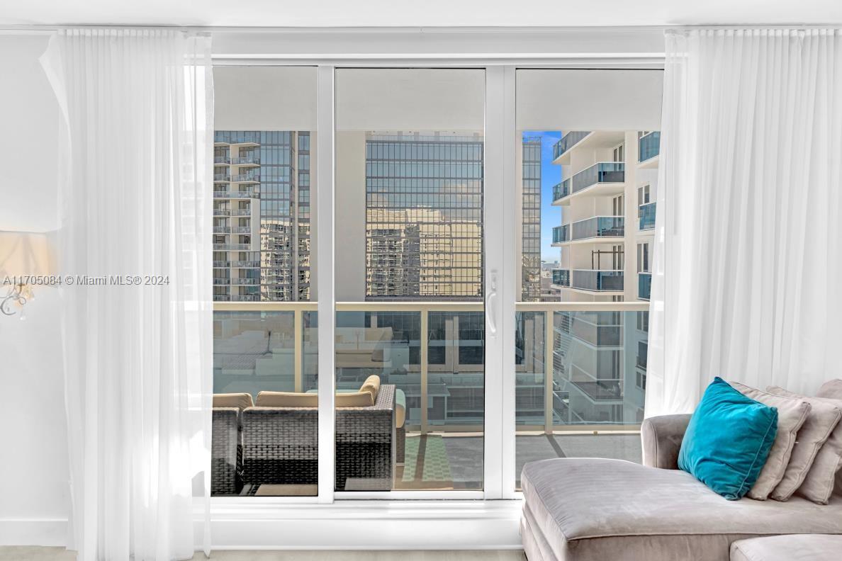 RONEY PALACE CONDO - Residential