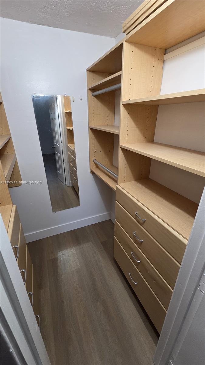 TUDOR MANOR CONDO - Residential