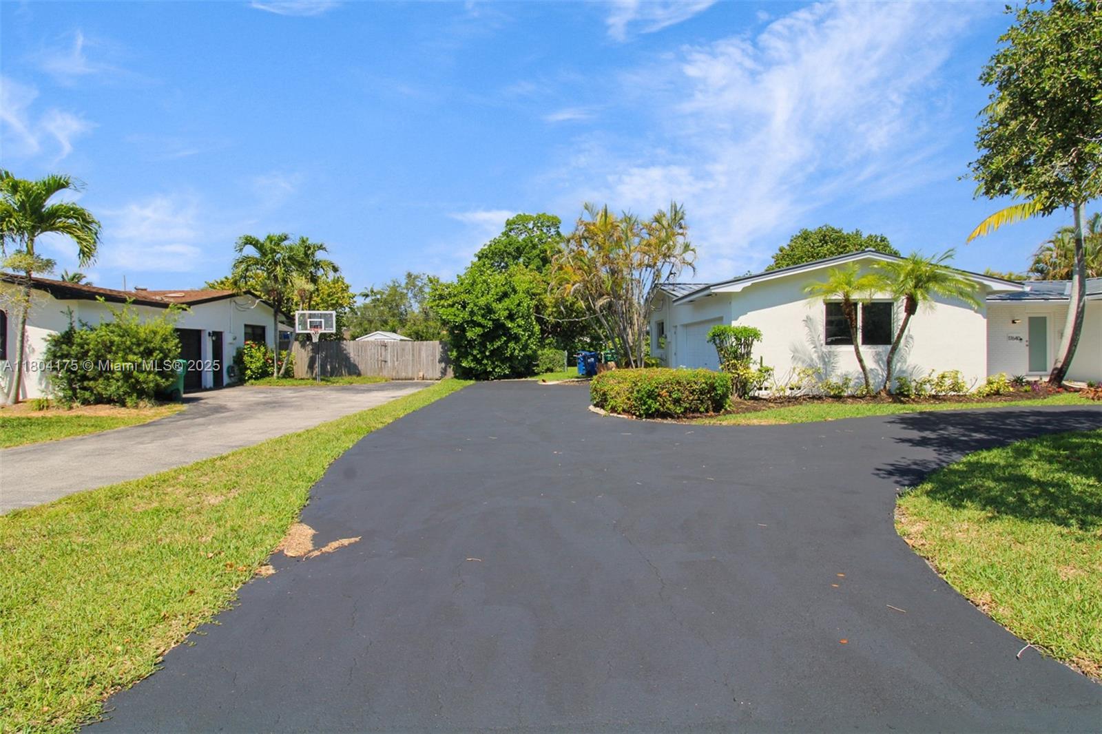 MALBROOK - Residential