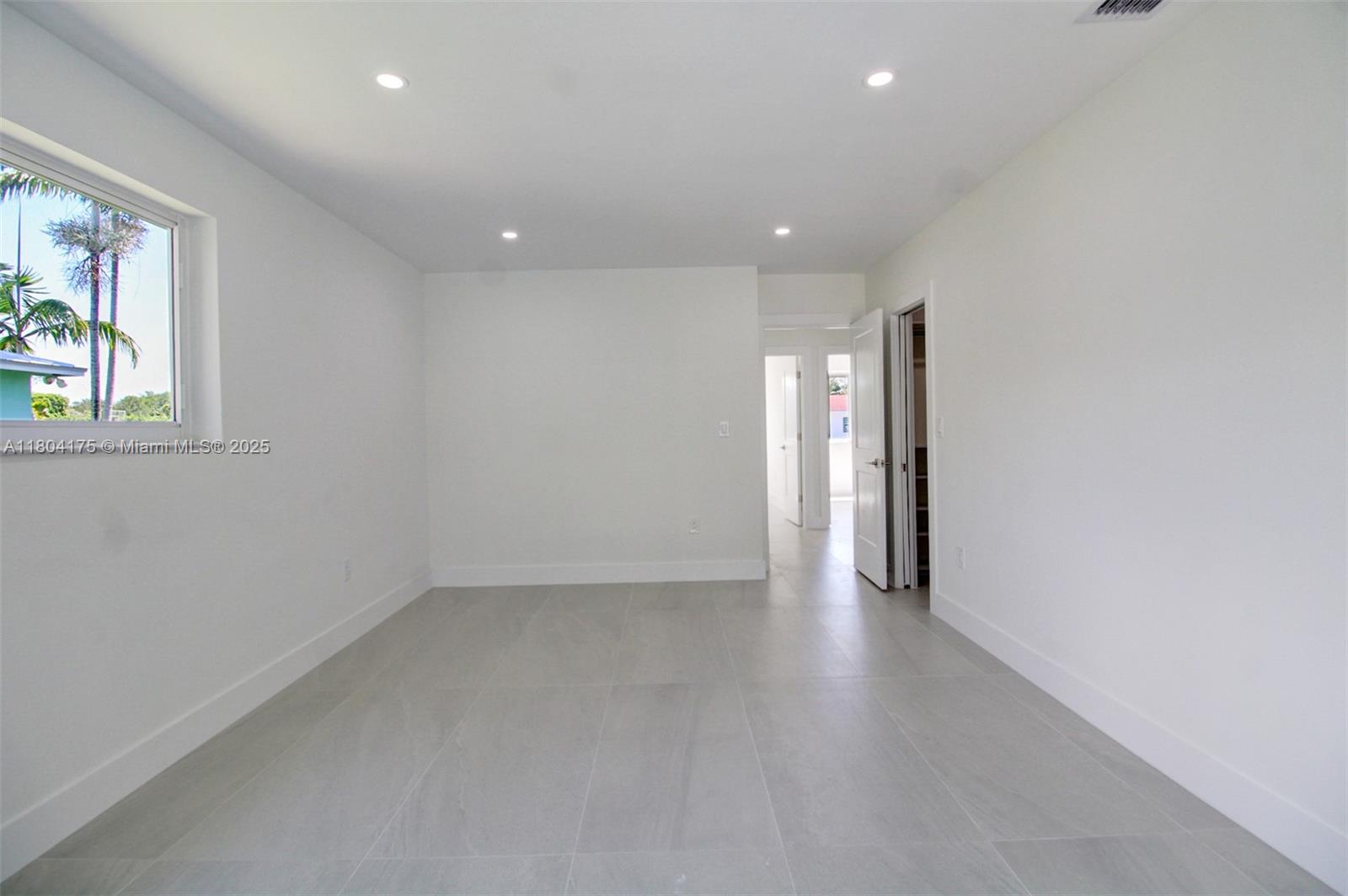 MALBROOK - Residential