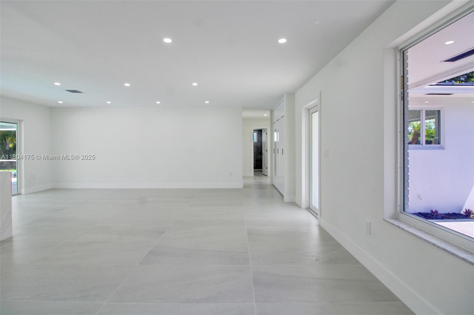 MALBROOK - Residential