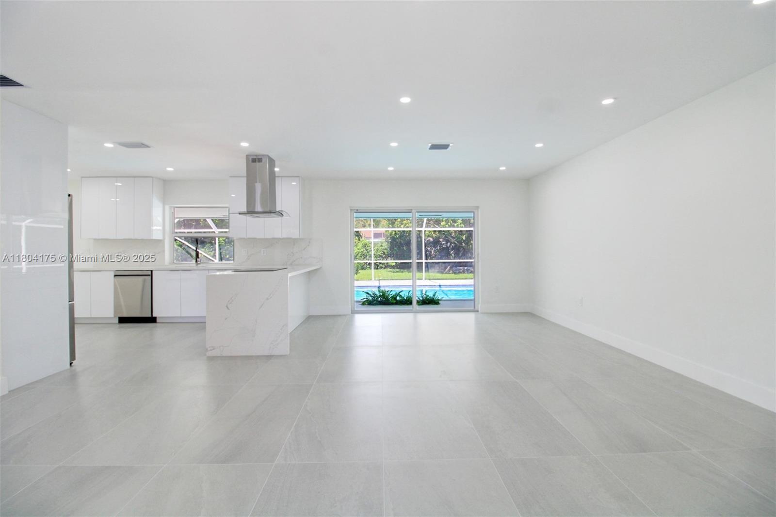 MALBROOK - Residential