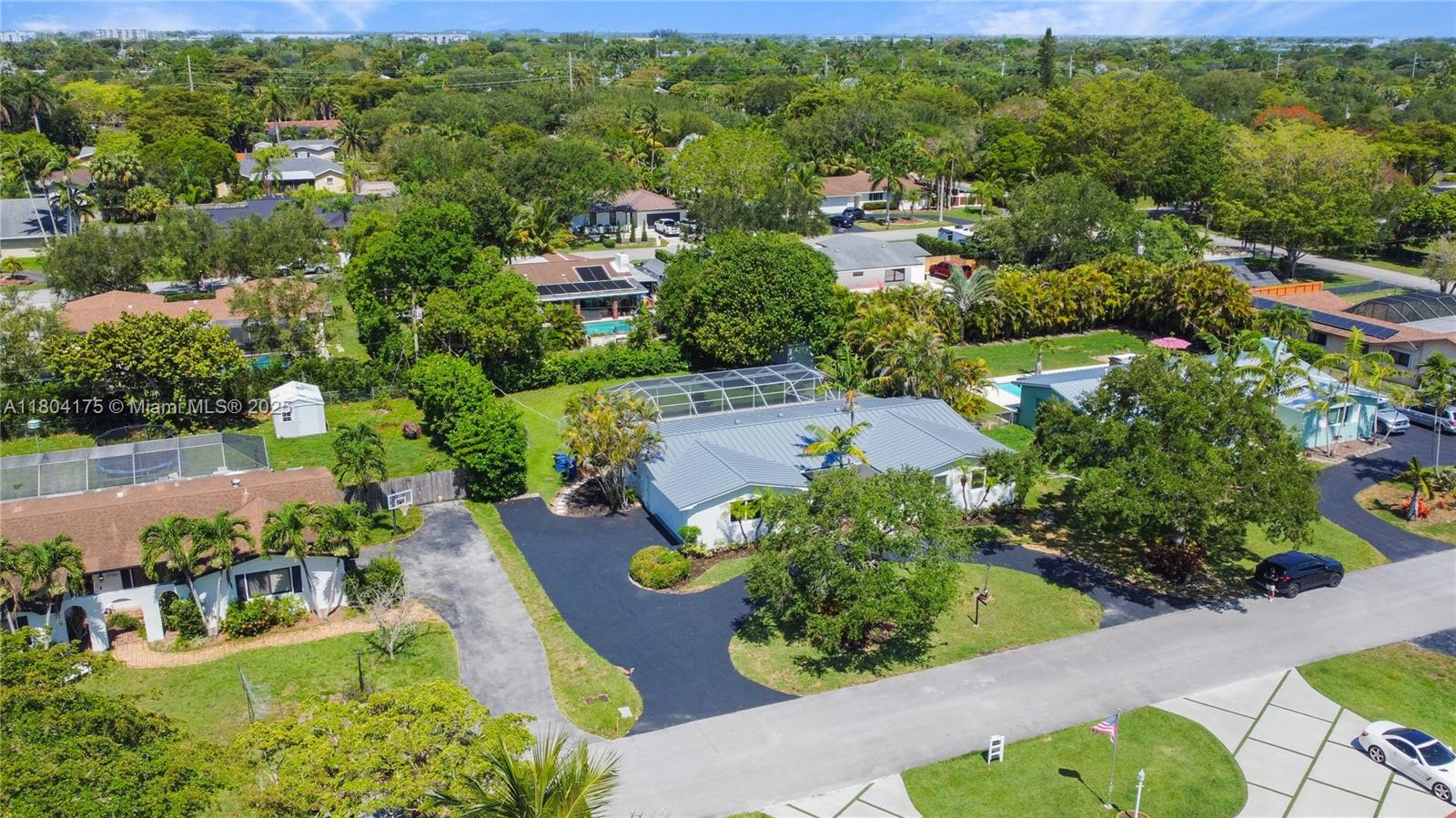 MALBROOK - Residential