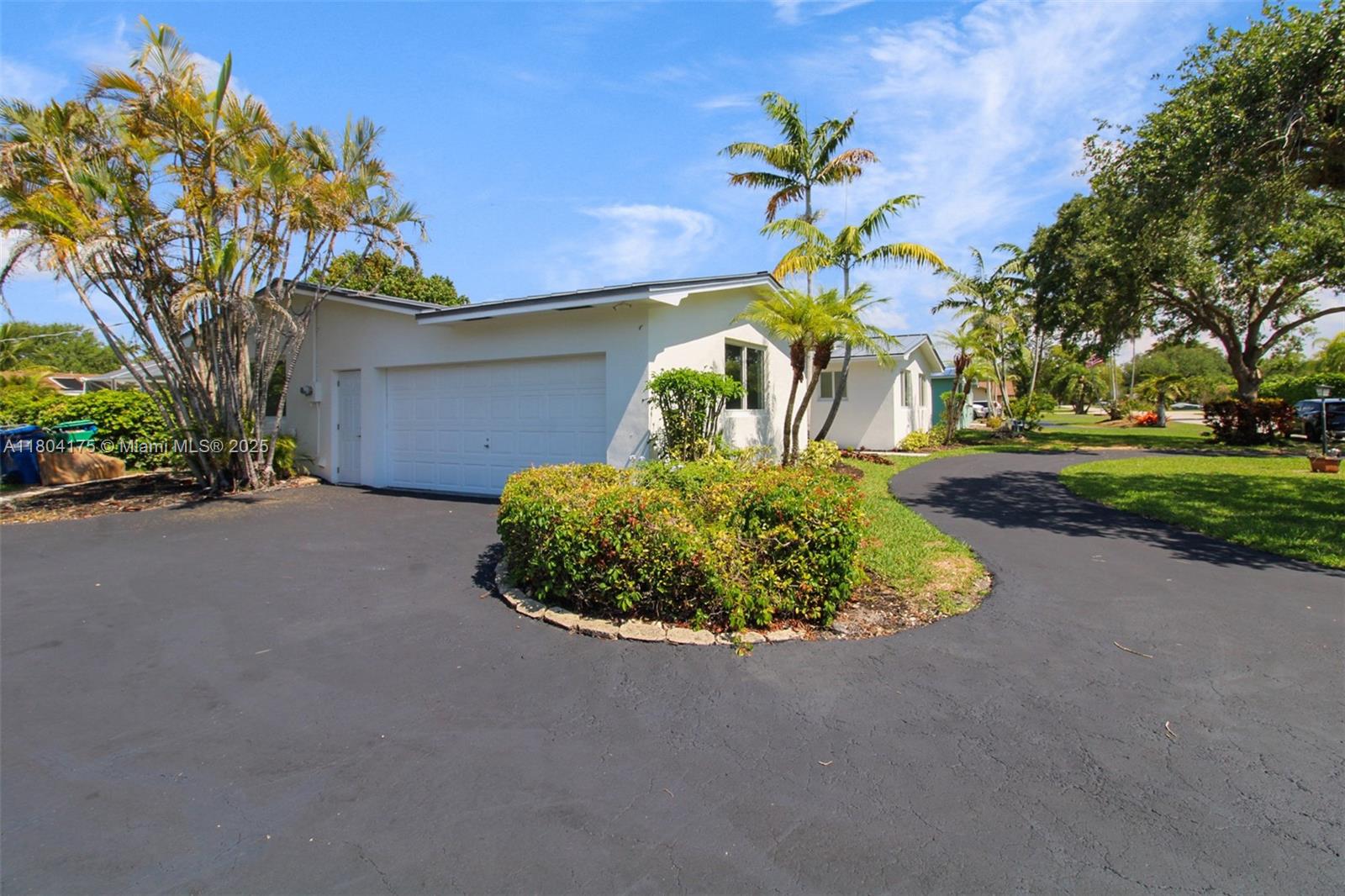 MALBROOK - Residential