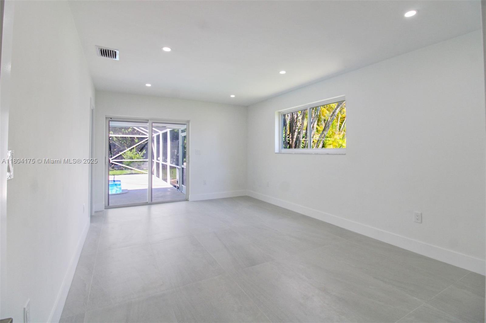 MALBROOK - Residential