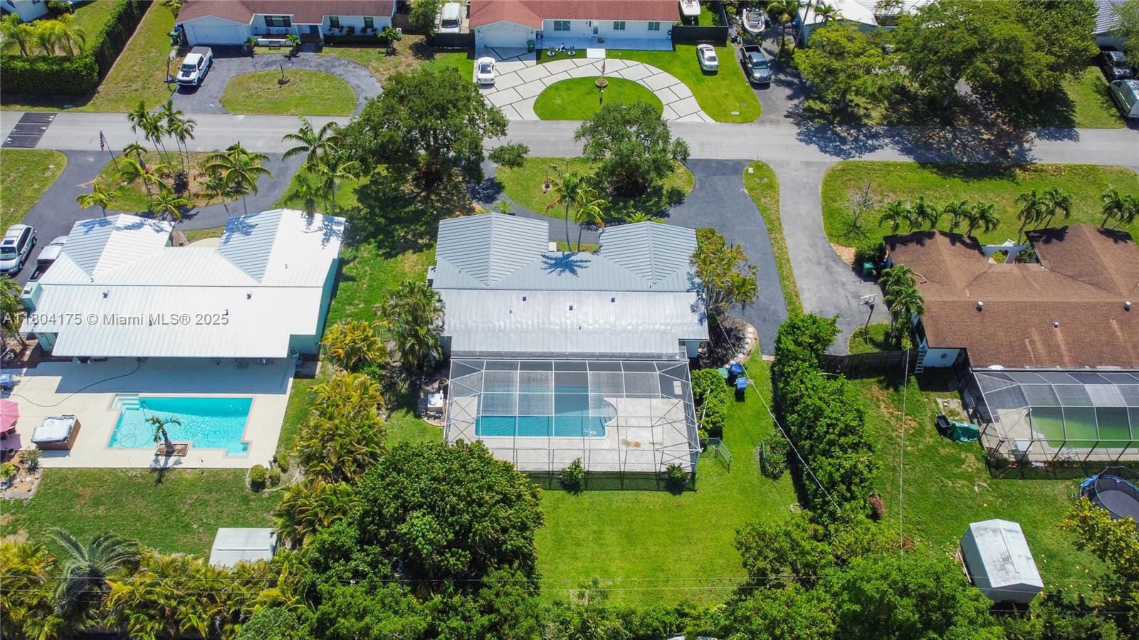 MALBROOK - Residential