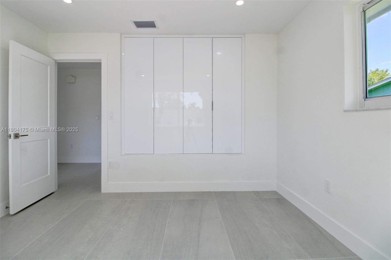 MALBROOK - Residential