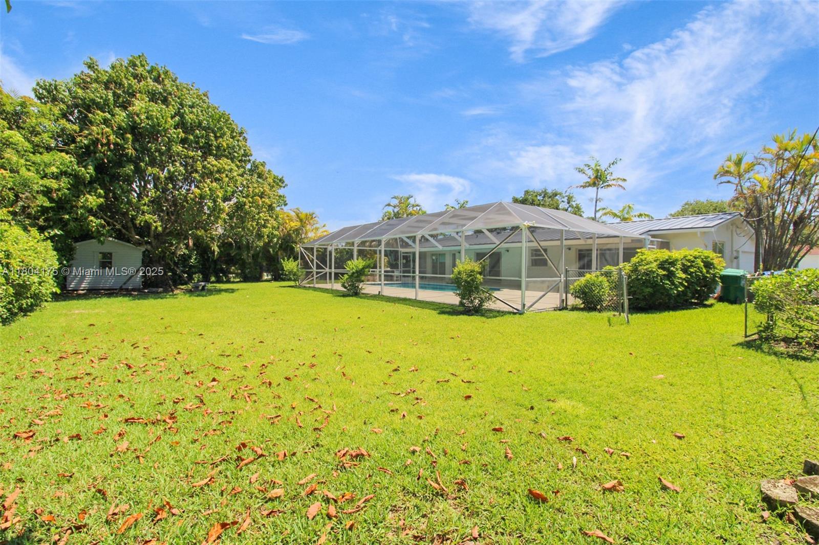 MALBROOK - Residential