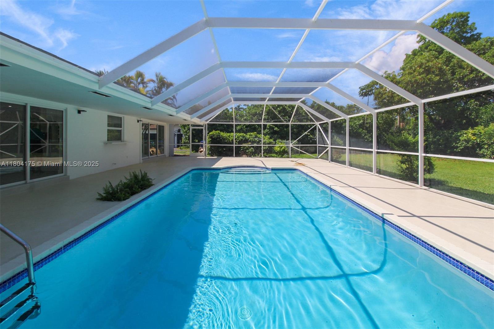 MALBROOK - Residential