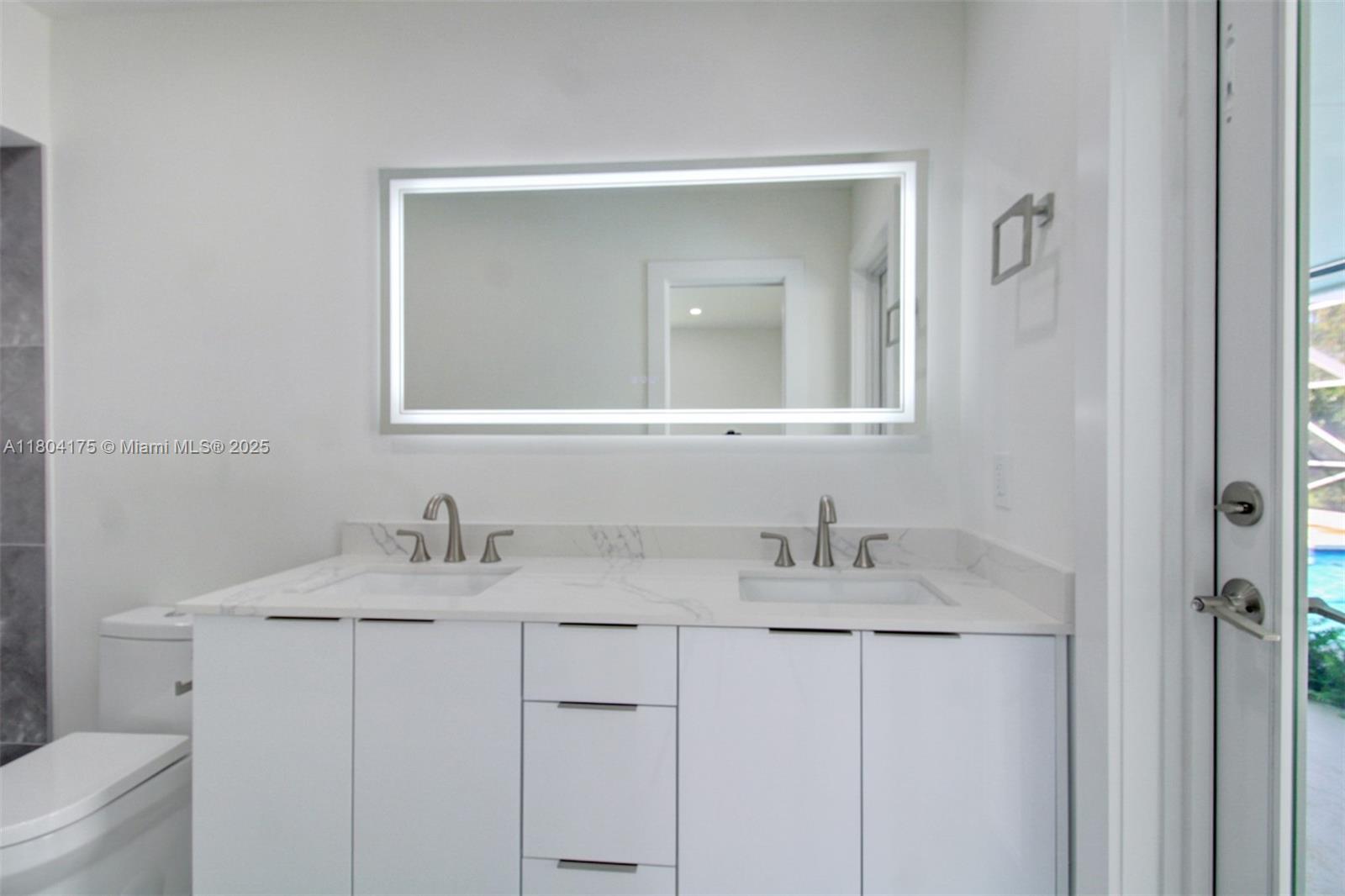 MALBROOK - Residential