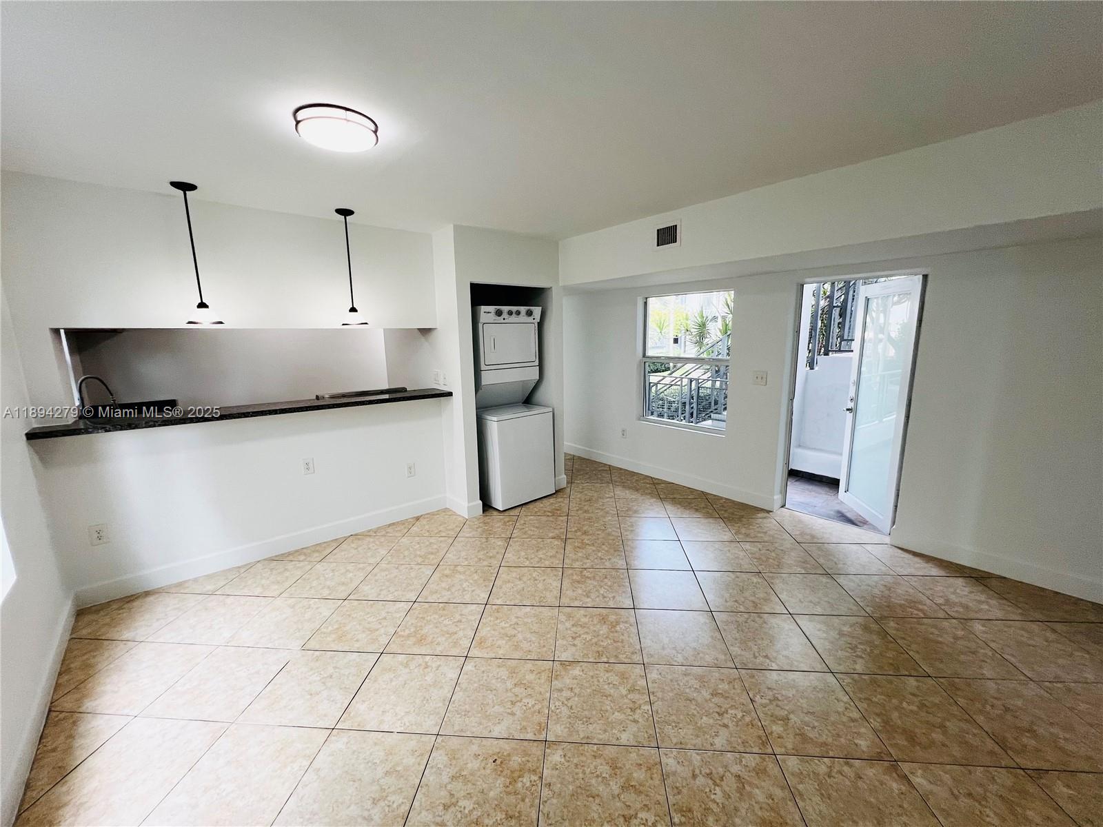 OCEANSIDE SEC ISLE OF NOR - Residential Lease