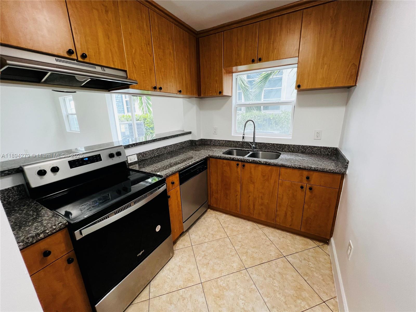 OCEANSIDE SEC ISLE OF NOR - Residential Lease