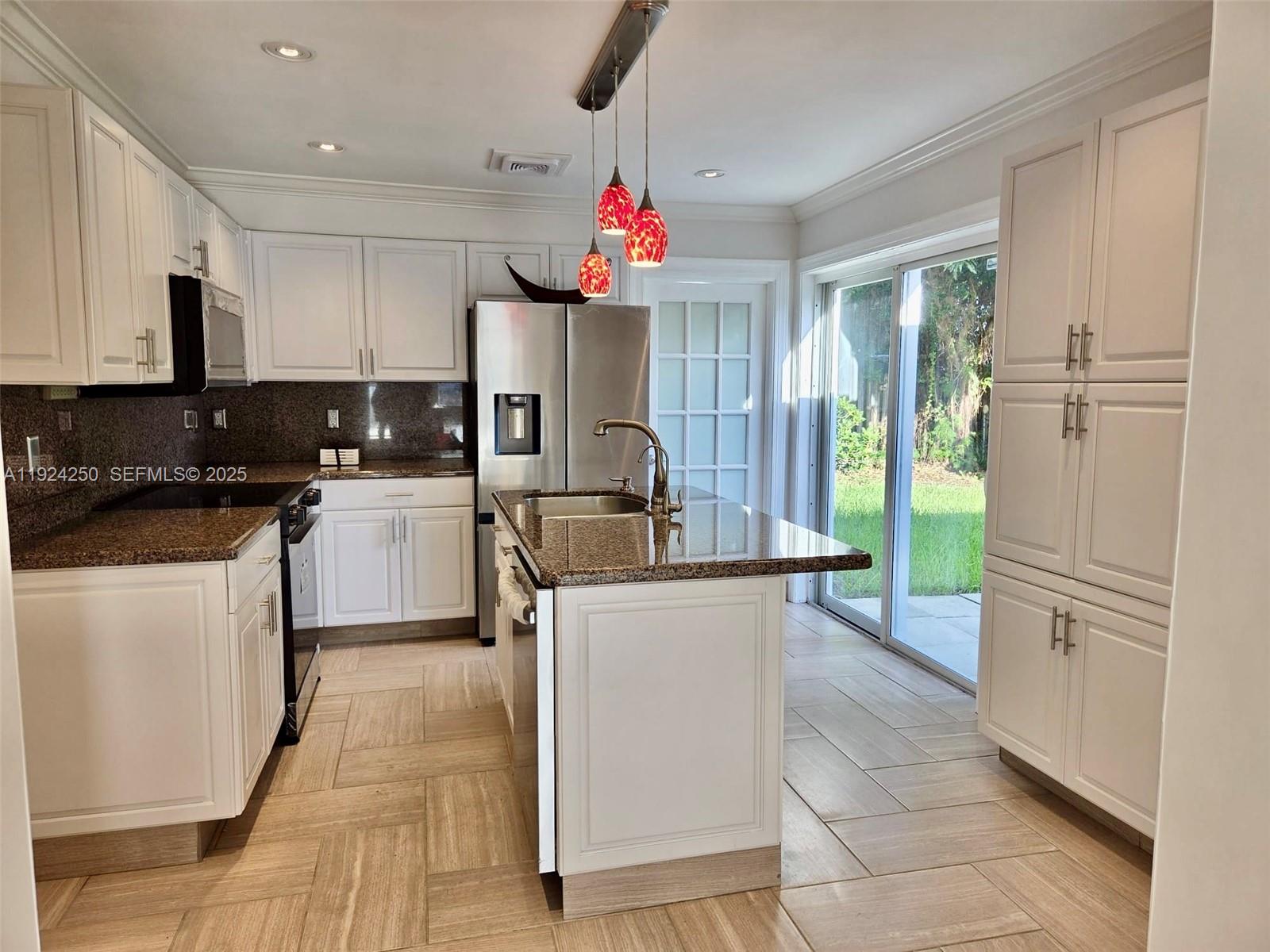 NORTH ANDREWS GARDENS 2ND - Residential