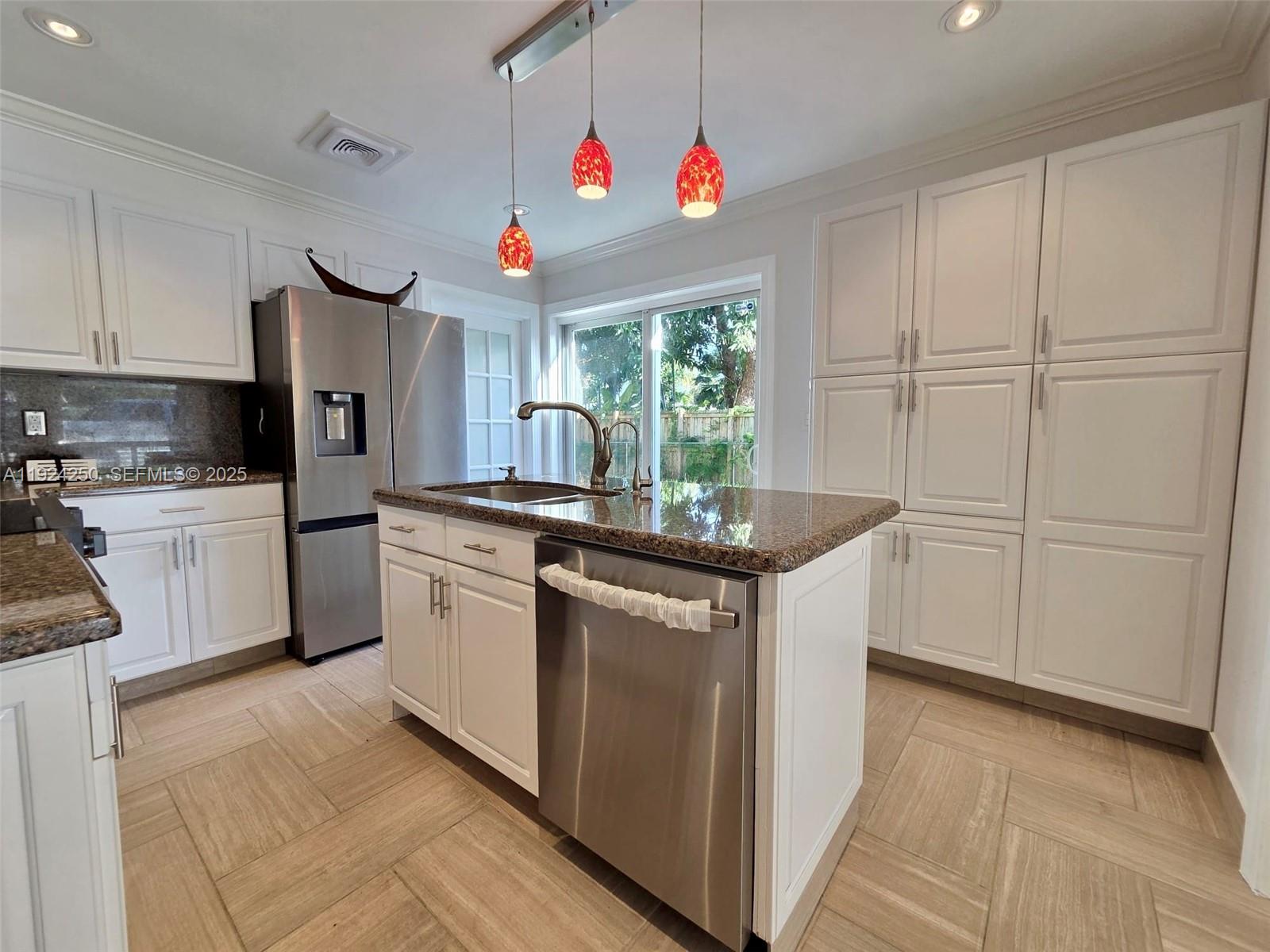 NORTH ANDREWS GARDENS 2ND - Residential