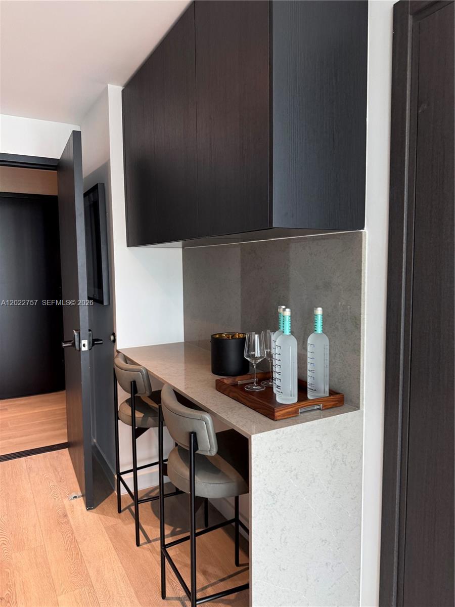 Eleven Hotel & Residences - Residential