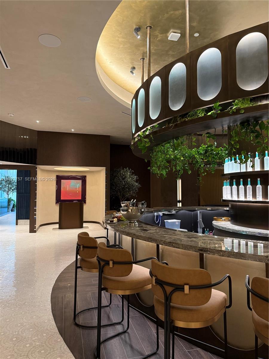 Eleven Hotel & Residences - Residential