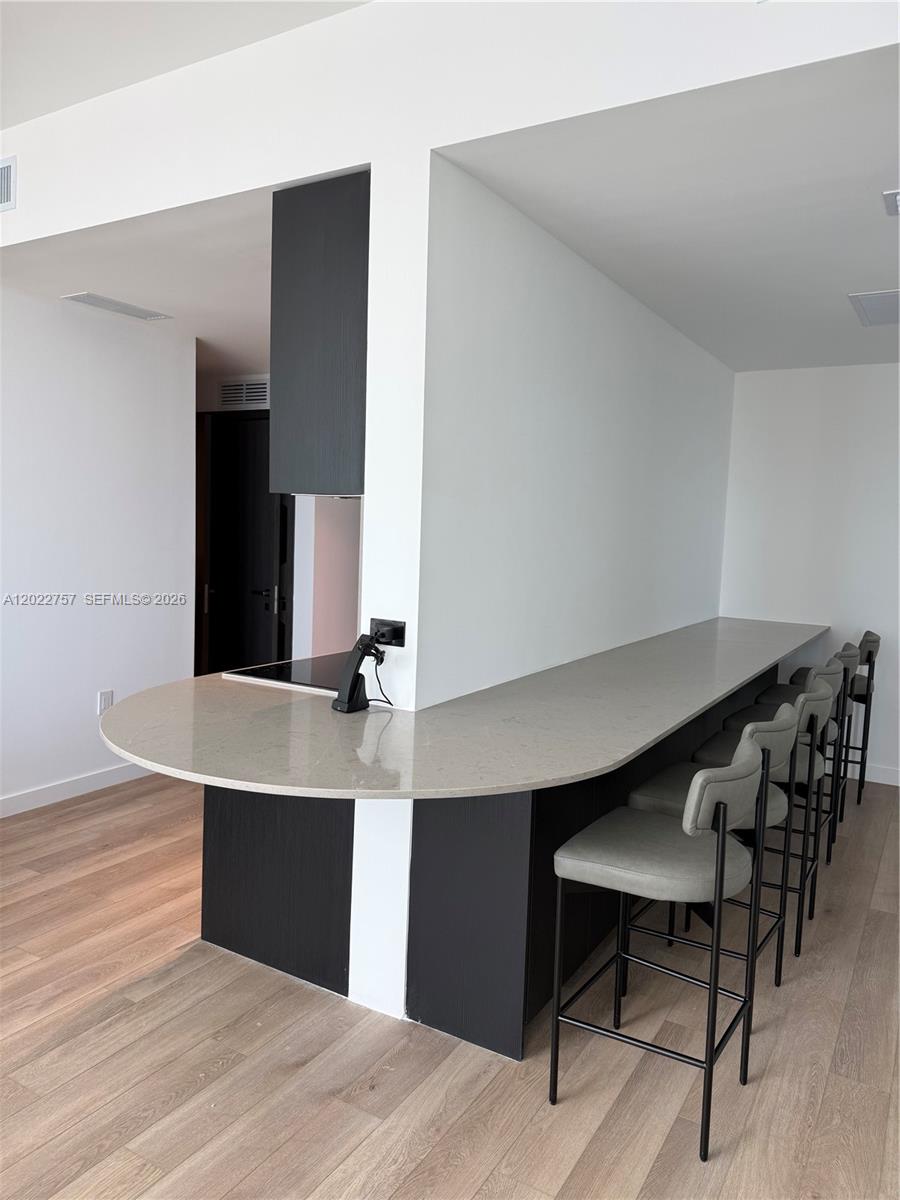 Eleven Hotel & Residences - Residential