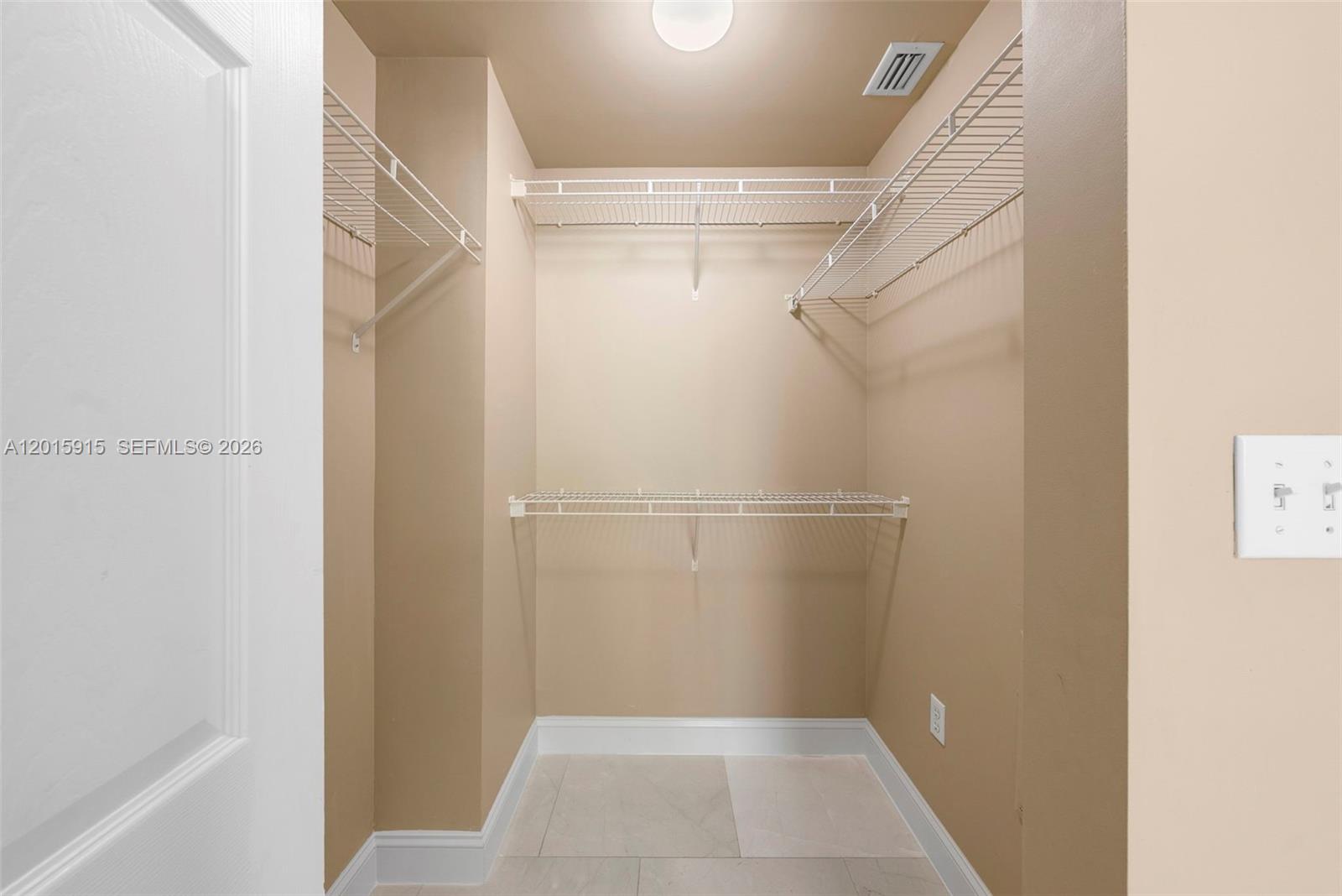 CITE CONDO - Residential