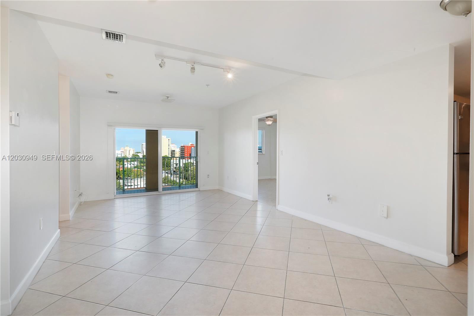 2280 SW 32nd Ave 605
